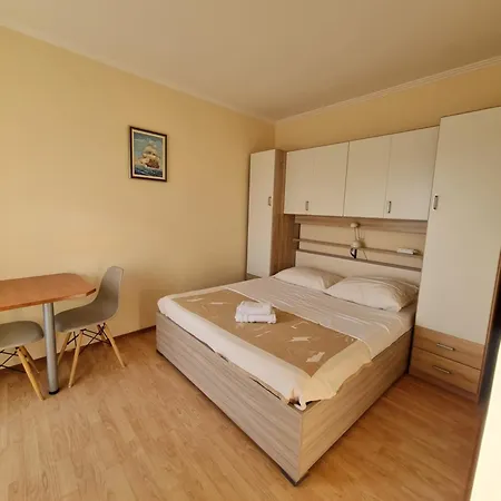 Apollo - Apartment